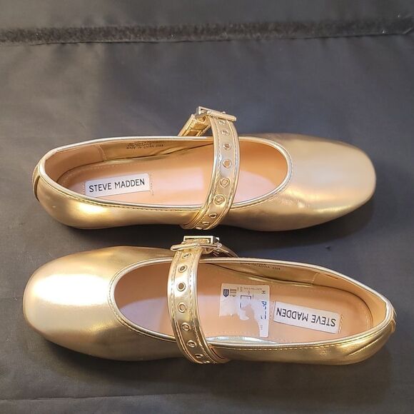 BRAND NEW STEVE MADDEN BALLET WITH STRAP CHIC GOLD MARY JANE - Picture 9 of 13